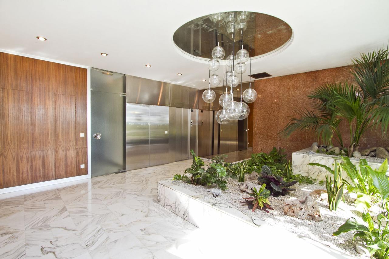 Promenade Holiday - Cosy Sea Front Studio Nice Bagian luar foto